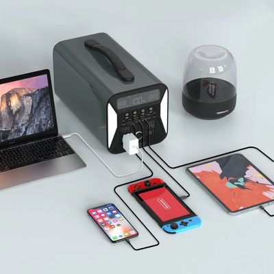 Máy phát điện năng lượng mặt trời di động 220V Off Grid Pin Lifepo4 1000W