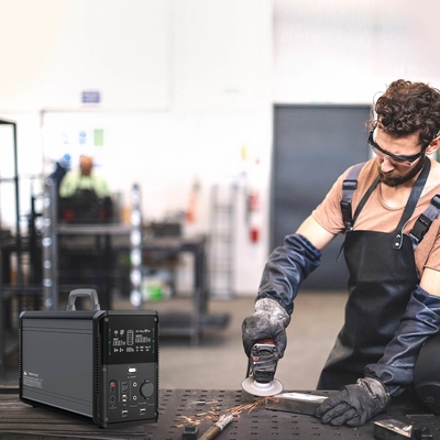 Tắt lưới Nhà khẩn cấp Bảng điều khiển năng lượng mặt trời Máy phát điện dự phòng 1500 Watt